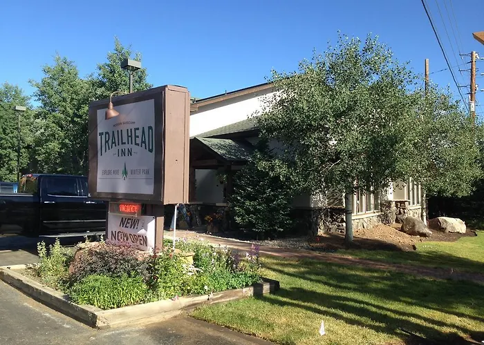 Trailhead Inn